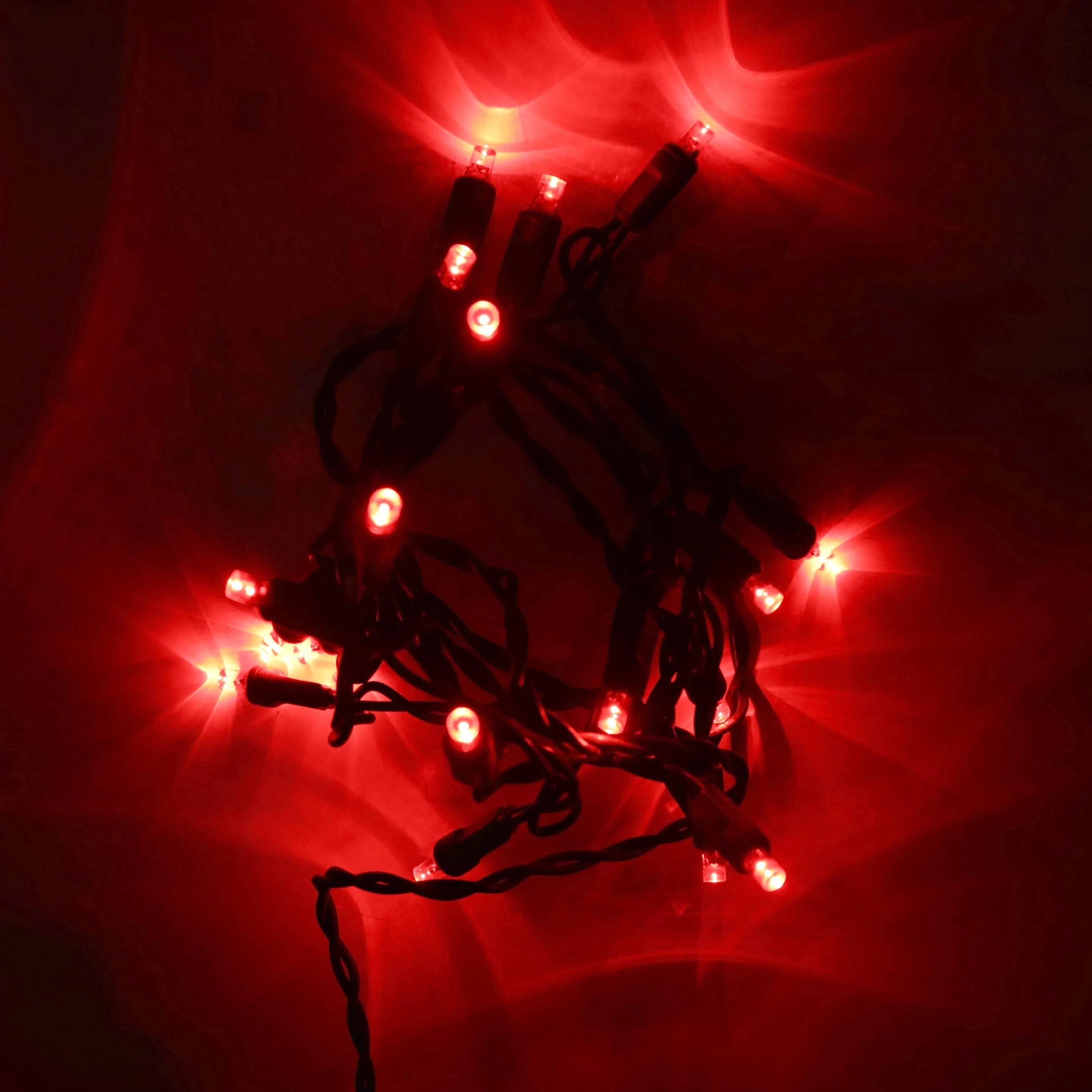 20-light Red LED Craft Lights, Green Wire