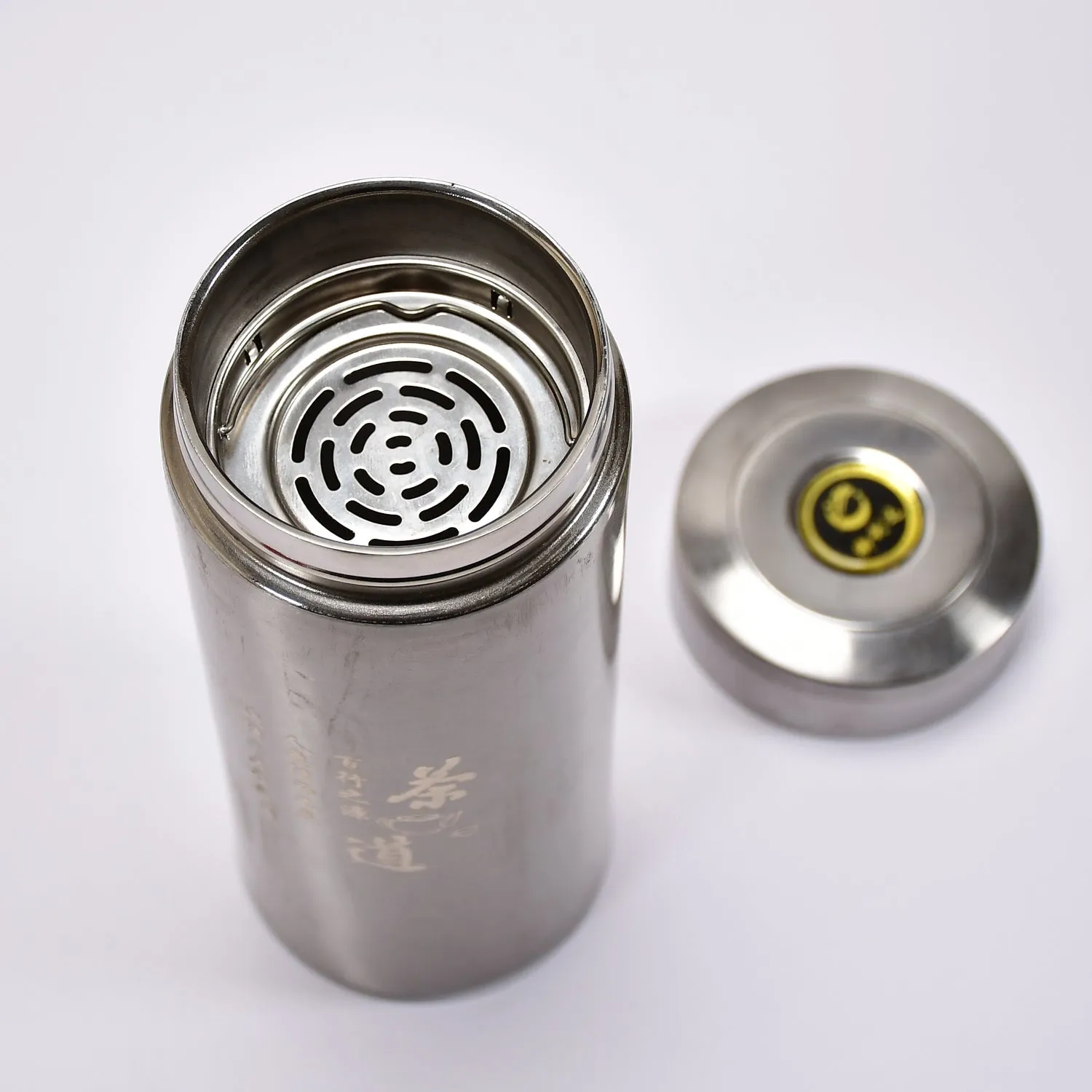 6749 Hot and Cold Stainless Steel Vacuum Water Bottle