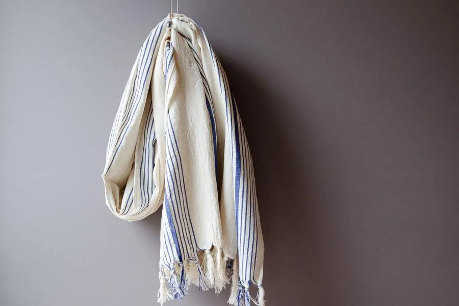 Azul Linen Towel