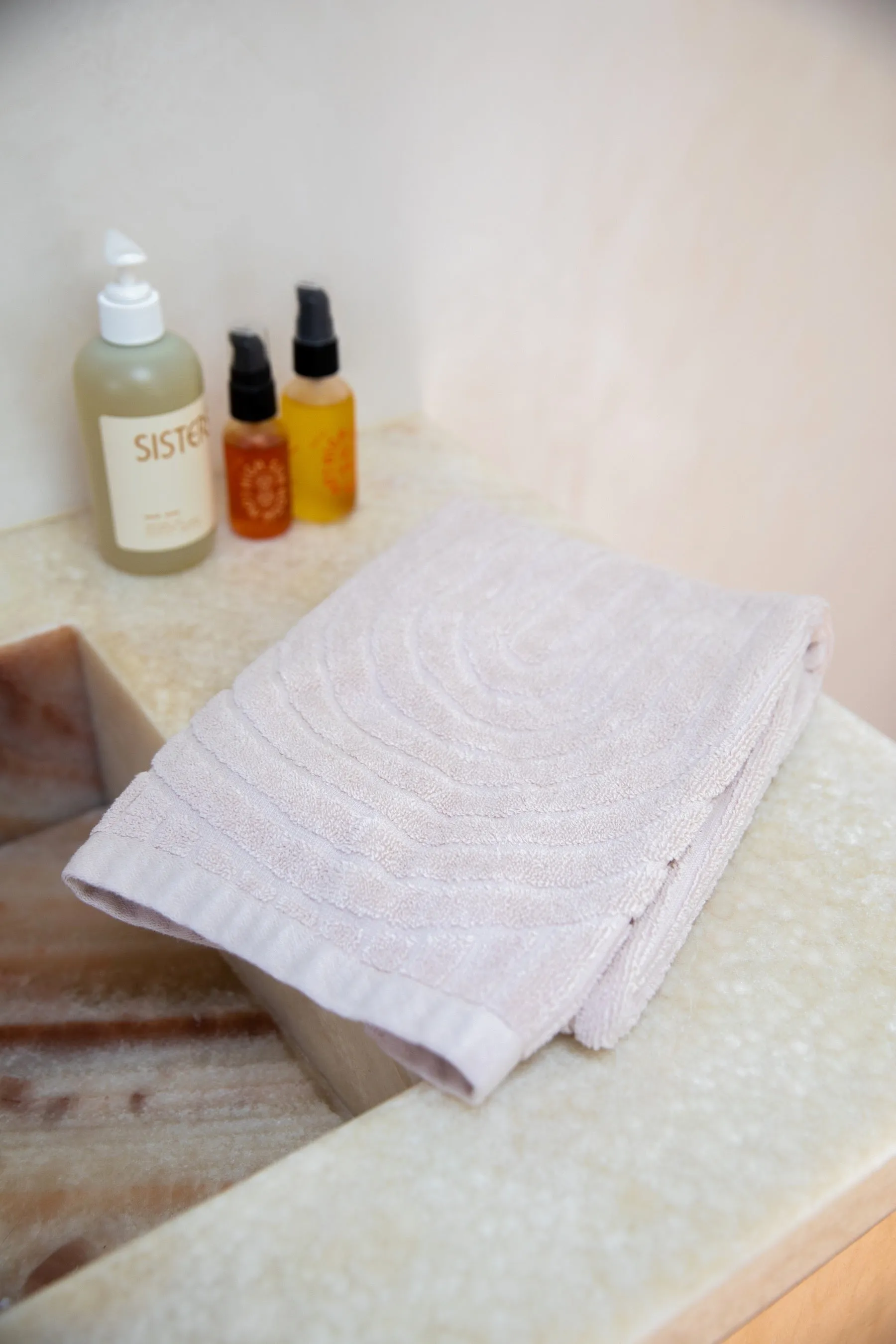 Clay Clovelly Hand Towel