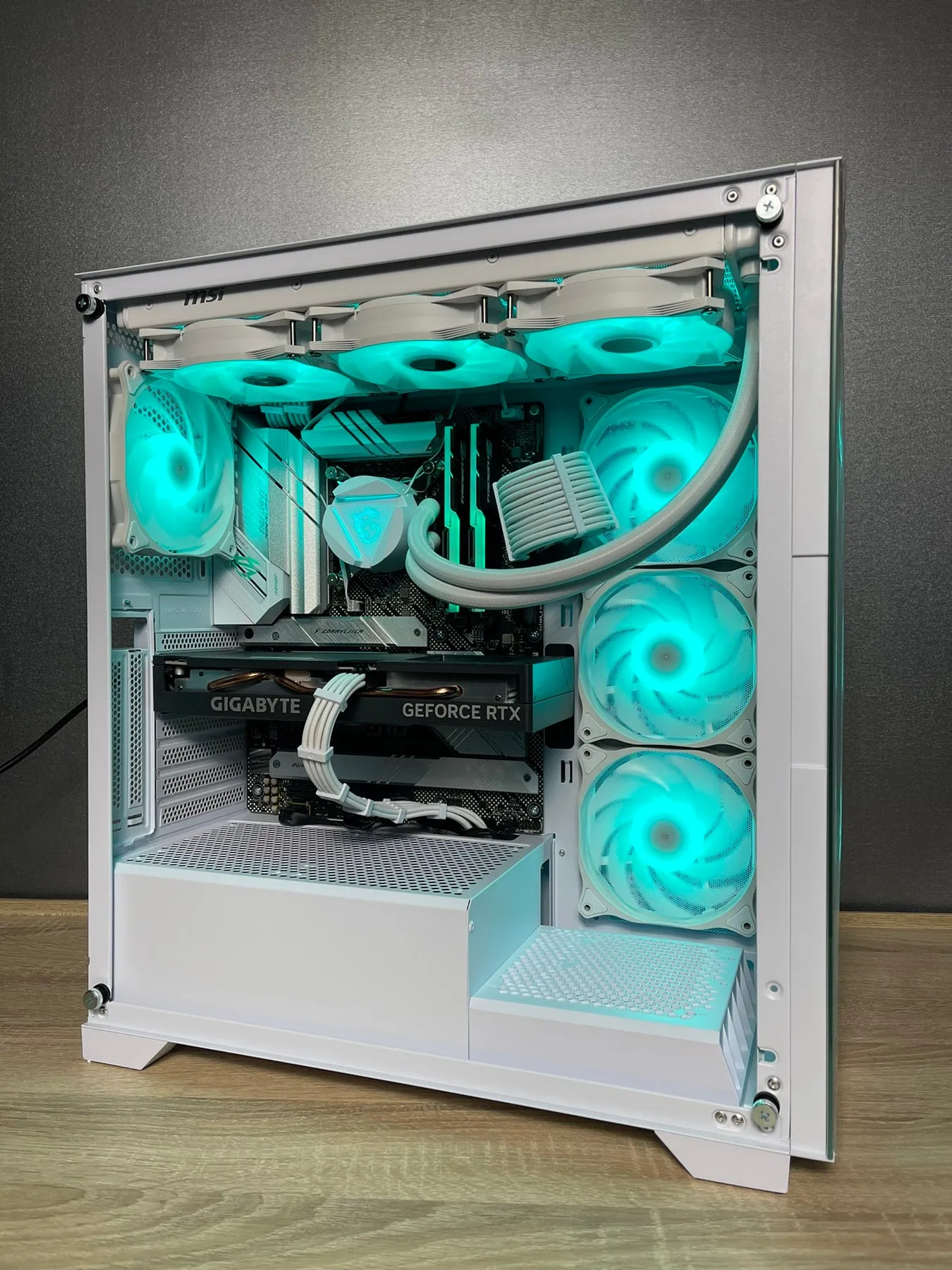 Gembird PC Case Gaming Fornax X450MAX ARGB White