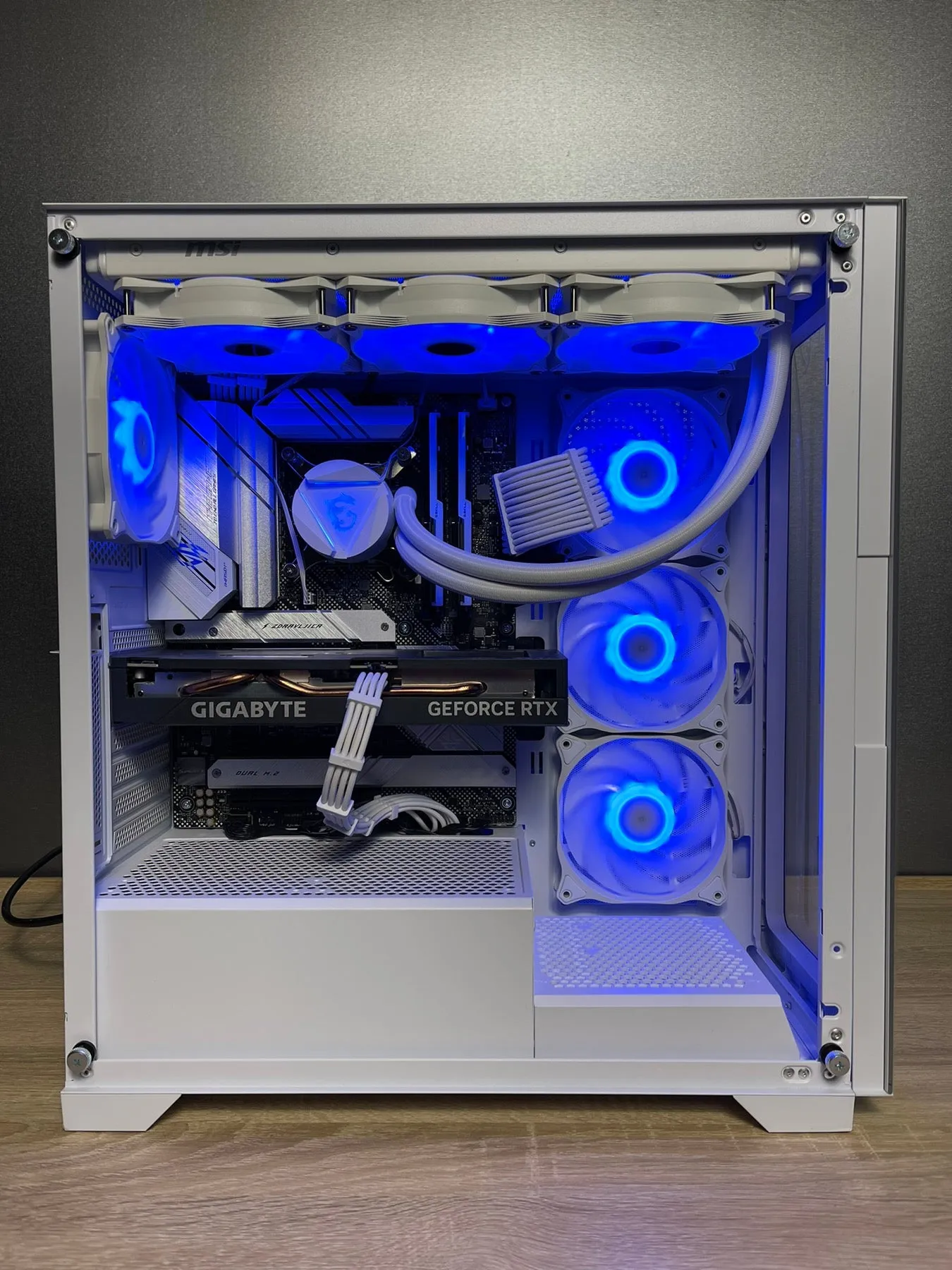 Gembird PC Case Gaming Fornax X450MAX ARGB White