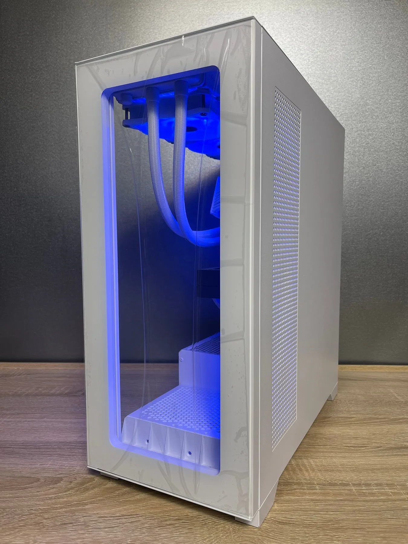 Gembird PC Case Gaming Fornax X450MAX ARGB White