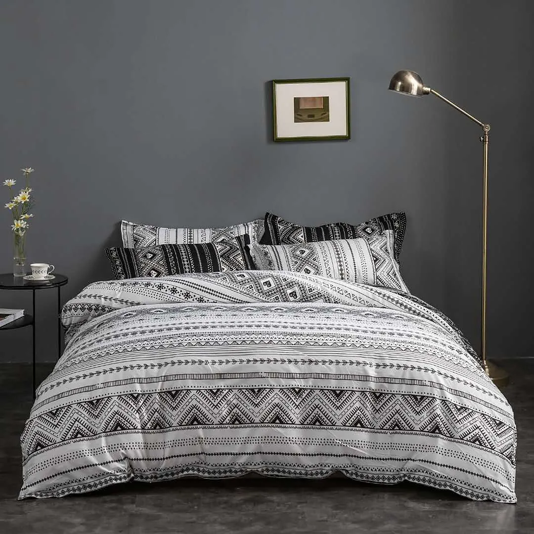 Hugo Reversible Super King Size Duvet Quilt Cover Set