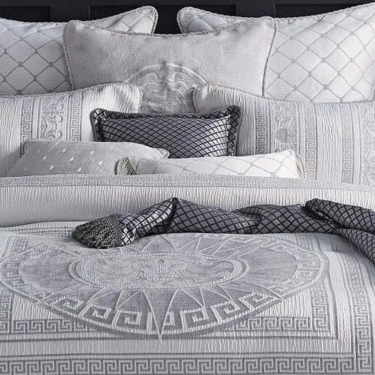 Massimo Silver Quilt Cover Set by Davinci