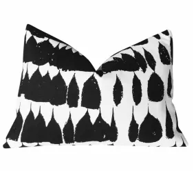 QUEEN OF SPAIN: Abstract Black and White Pillow Cover / Schumacher Pillow Case / Schumacher fabric