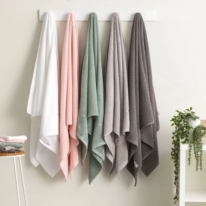 Renee Taylor Cambridge Textured 7 Piece Primrose Towel Pack