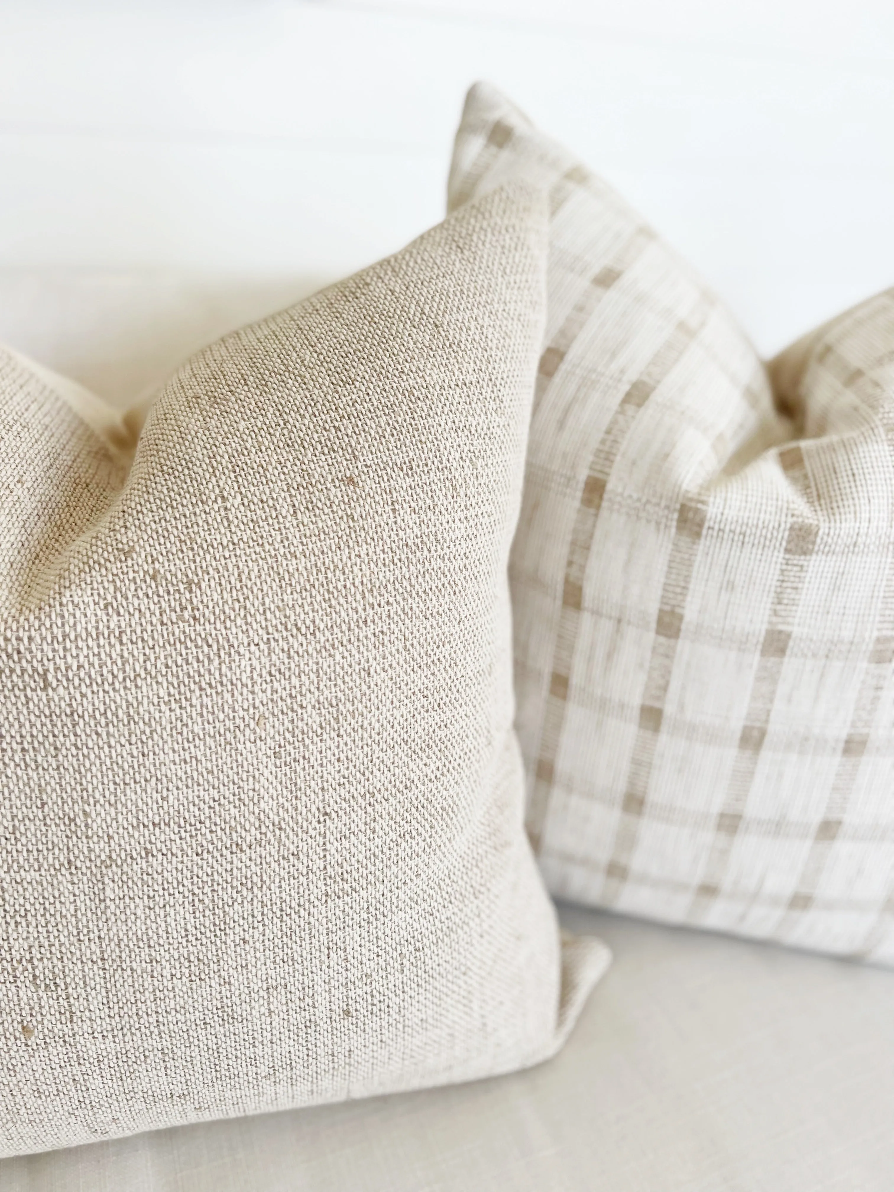 Solana Pillow Set