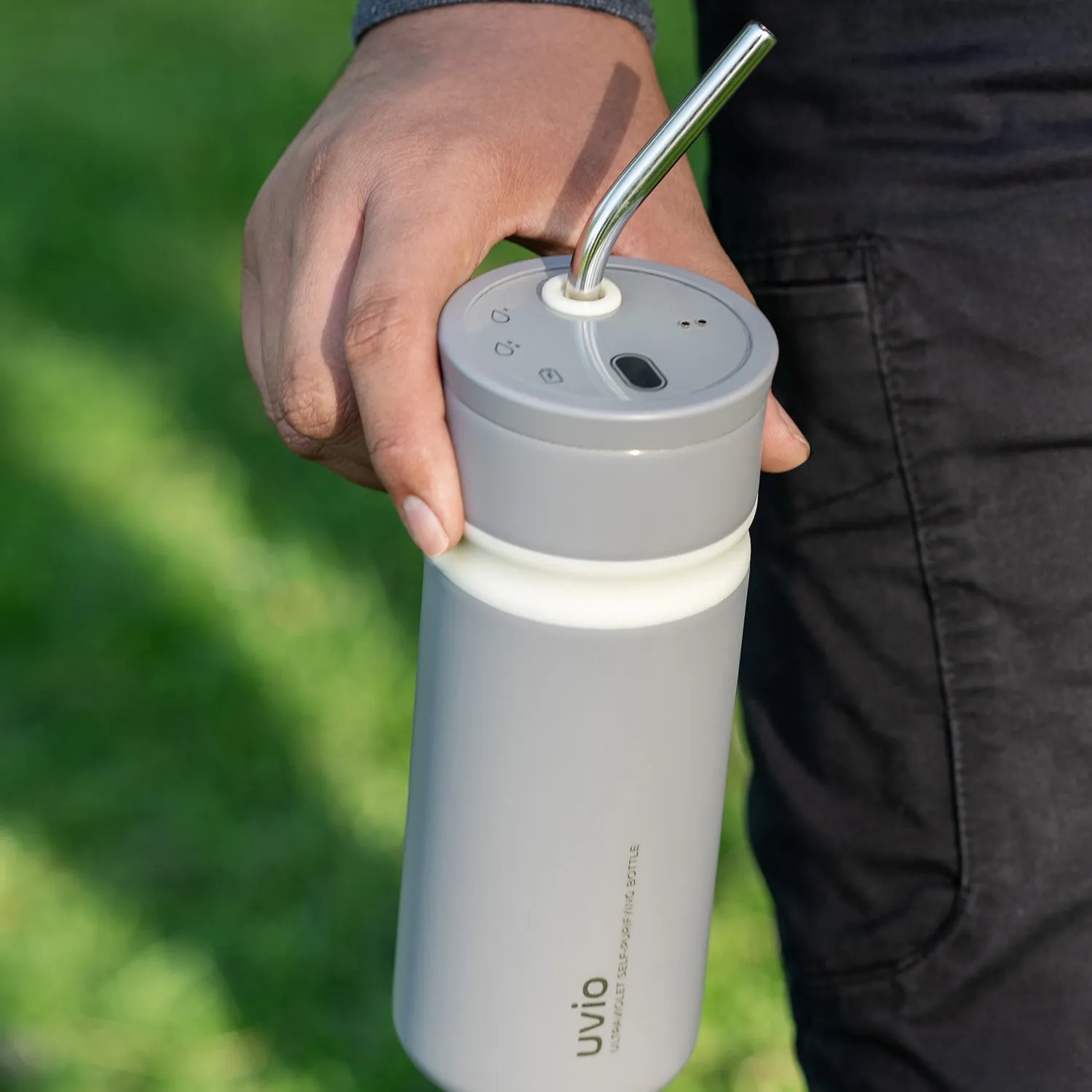 Uvio Self-Purifying Water Bottle